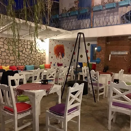 Hotel Purhayal 2*